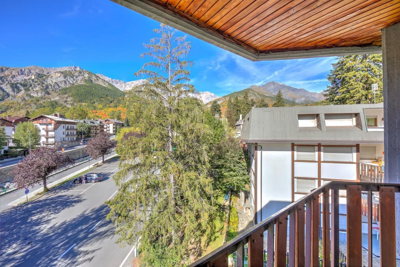 Il Rododendro City Center - Happy Rentals Bardonecchia Exterior photo