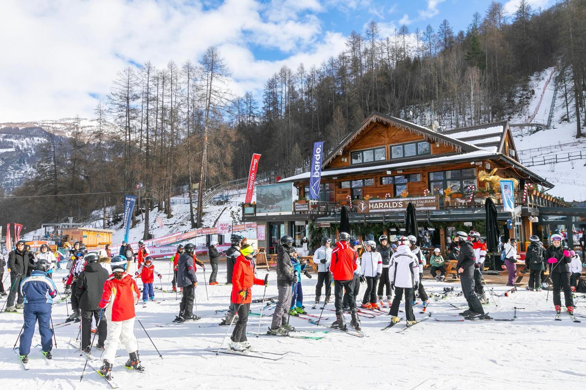 Il Rododendro City Center - Happy Rentals Bardonecchia Exterior photo